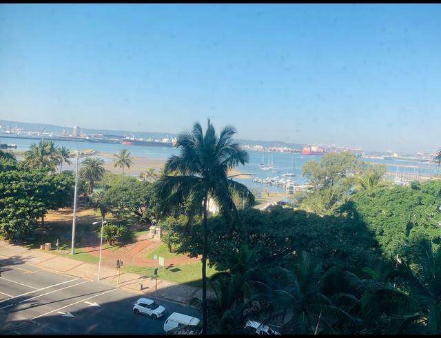 2 BEDROOM APARTMENT FOR SALE IN DURBAN CENTRAL